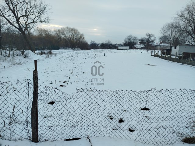 Eladó telek, Abonyban 5 M Ft / költözzbe.hu