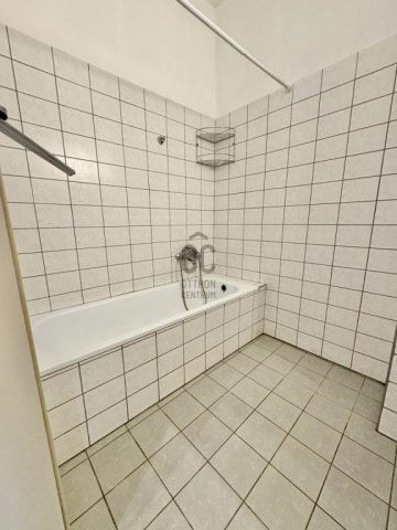 Eladó téglalakás, Vecsésen 74.9 M Ft, 4 szobás