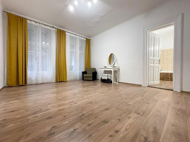 Eladó téglalakás, Budapesten, VIII. kerületben 81.9 M Ft