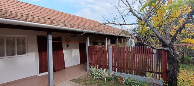Eladó családi ház, Egyeken 18 M Ft, 3 szobás
