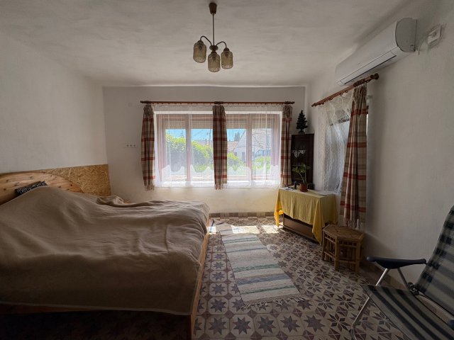 Eladó családi ház, Szilvásváradon 24.9 M Ft, 1 szobás