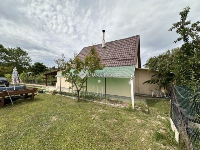 Eladó nyaraló, Dömsödön 42.5 M Ft, 2 szobás