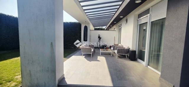 Eladó ikerház, Fóton 219 M Ft, 4 szobás / költözzbe.hu