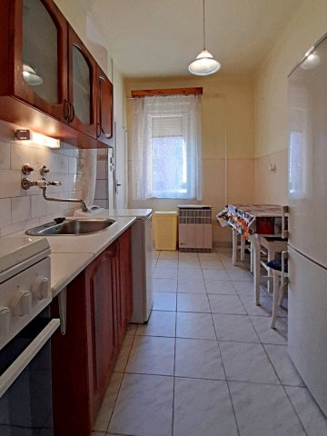Kiadó téglalakás, albérlet, Békéscsabán 90 E Ft / hó