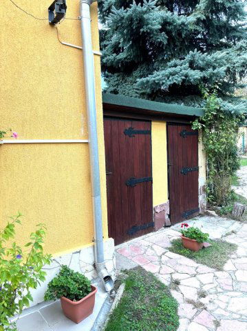 Eladó családi ház, Tatabányán 55 M Ft, 3 szobás