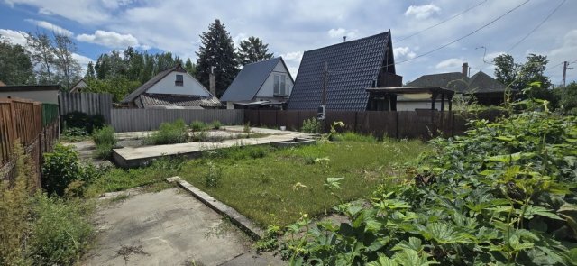 Eladó családi ház, Tasson 6.999 M Ft, 1 szobás