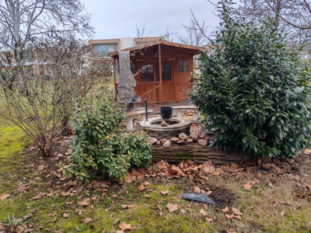 Eladó téglalakás, Bábolnán 49.9 M Ft, 2 szobás