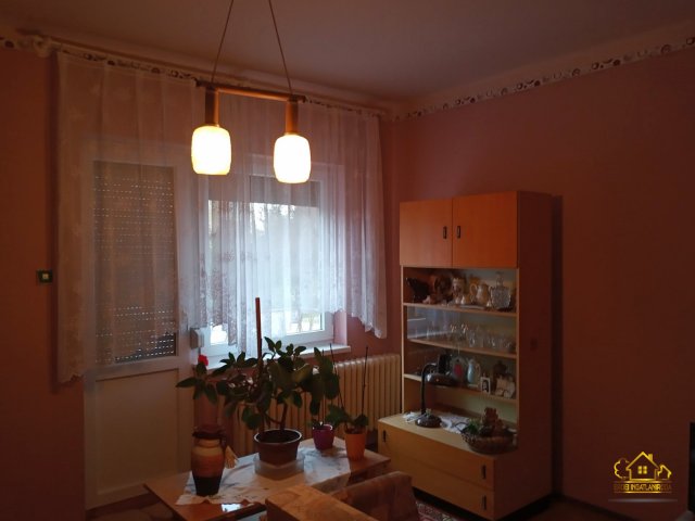 Eladó családi ház, Tökölön 86 M Ft, 5 szobás