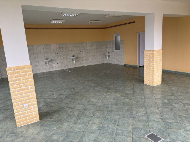 Eladó üzlethelyiség, Sajóörösön 89 M Ft