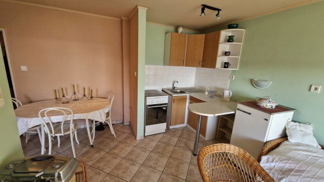 Eladó téglalakás, Győrött 39.8 M Ft, 2 szobás