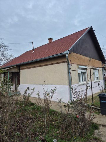 Eladó családi ház, Tiszasülyön 12.9 M Ft, 4 szobás