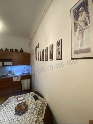 Eladó téglalakás, Budapesten, VIII. kerületben 88 M Ft, 2 szobás