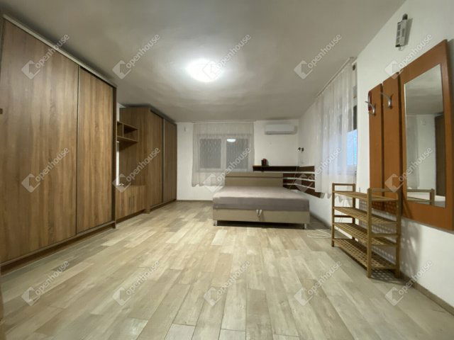 Eladó családi ház, Debrecenben 29 M Ft, 1 szobás