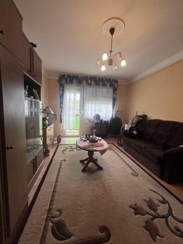 Eladó panellakás, Salgótarjánban 17.99 M Ft, 2 szobás