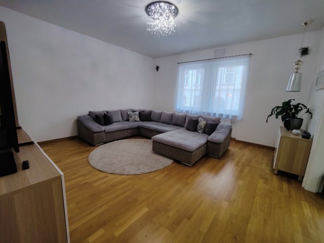 Kiadó téglalakás, albérlet, VII. kerületben, Dembinszky utcában