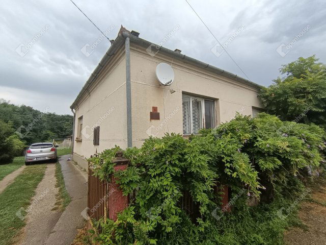 Eladó családi ház, Berzencén 14.9 M Ft, 4 szobás