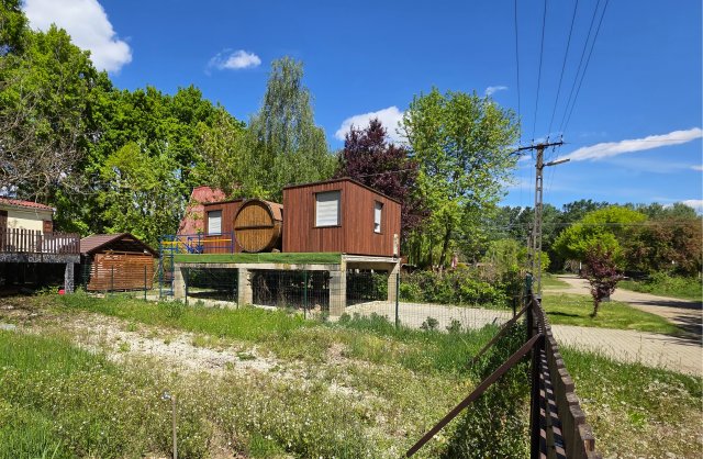 Eladó nyaraló, Rakamazon 18 M Ft, 1 szobás / költözzbe.hu