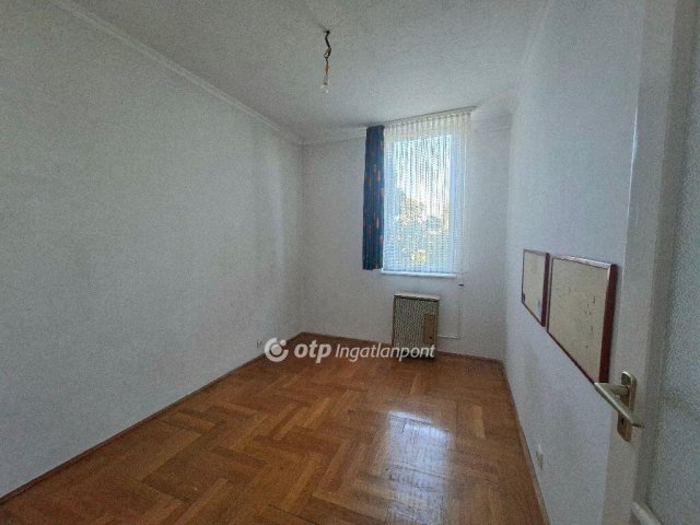 Eladó téglalakás, Budapesten, XVI. kerületben 66.99 M Ft
