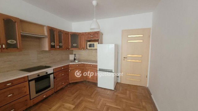 Eladó téglalakás, Budapesten, V. kerületben 149 M Ft, 2+2 szobás