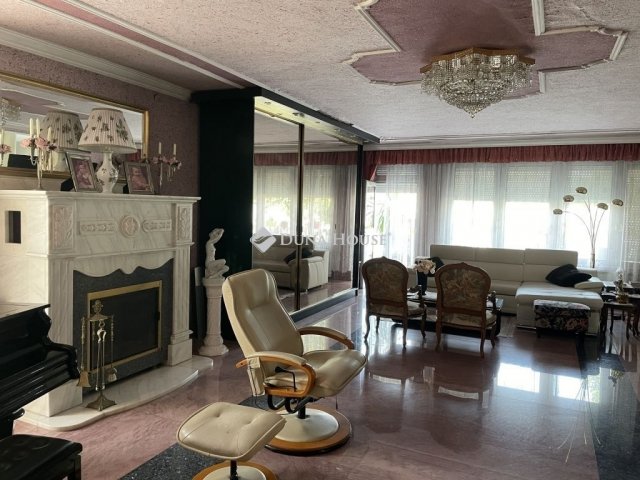 Eladó családi ház, Budapesten, XX. kerületben 190 M Ft, 5 szobás