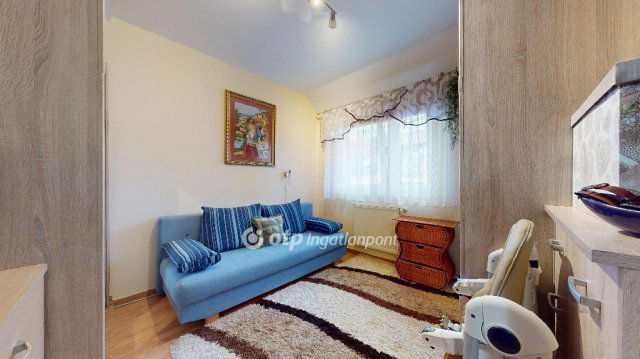 Eladó téglalakás, Nyíregyházán 75 M Ft, 2+2 szobás