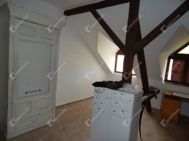 Eladó családi ház, Kaposváron 44.9 M Ft, 5 szobás