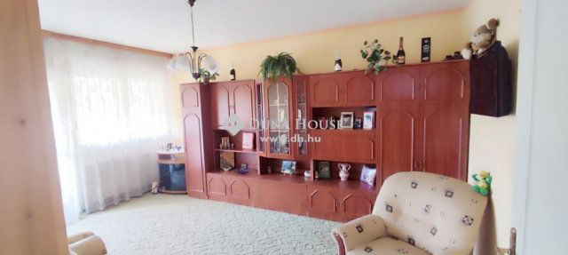 Eladó panellakás, Nagykanizsán 42 M Ft, 2 szobás