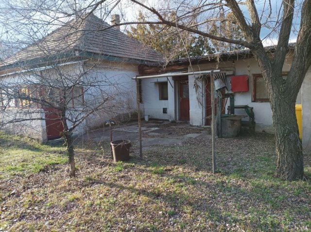 Eladó családi ház, Gyálon 53 M Ft, 2 szobás