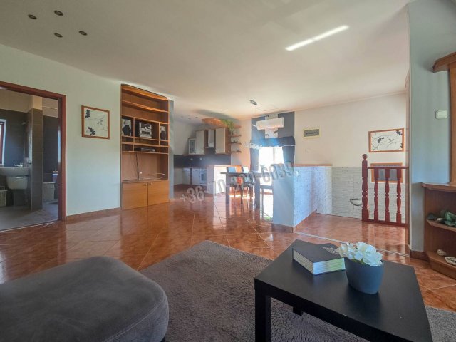 Eladó családi ház, Fertődön 89 M Ft, 6+1 szobás