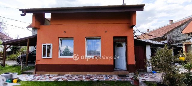 Eladó családi ház, Budapesten, XX. kerületben 35 M Ft, 2 szobás