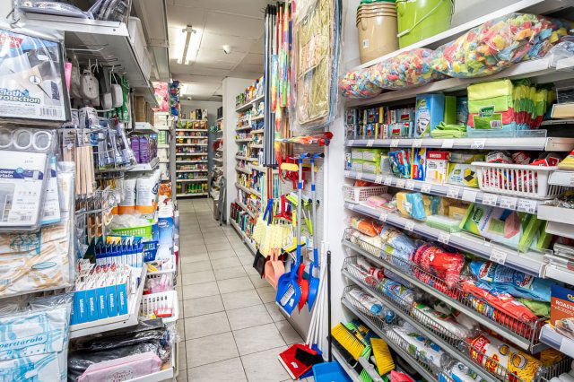 Eladó üzlethelyiség, Nyíregyházán, Ferenc körúton 85 M Ft