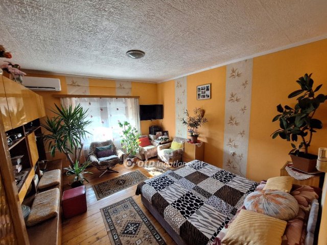 Eladó családi ház, Salgótarjánban 40 M Ft, 2+1 szobás