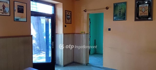 Eladó családi ház, Kaposváron 34 M Ft, 2 szobás