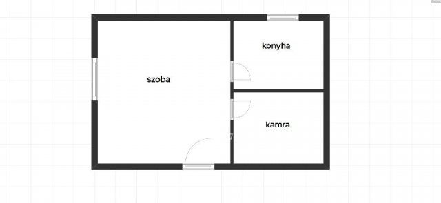 Eladó családi ház, Szentesen 5.25 M Ft, 1 szobás