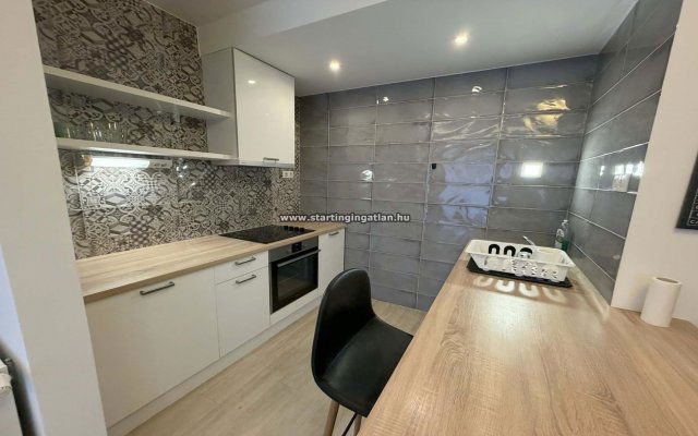 Kiadó téglalakás, albérlet, VIII. kerületben, Práter utcában