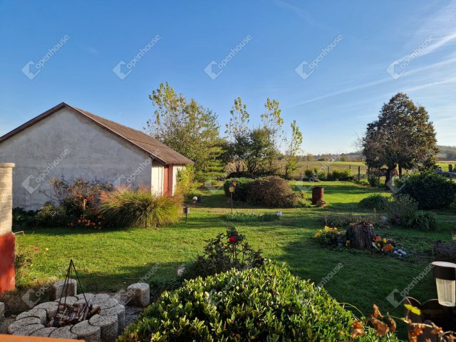 Eladó családi ház, Mocsán 69 M Ft, 4 szobás