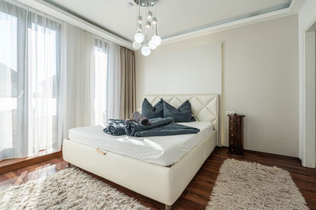 Eladó téglalakás, Budapesten, VI. kerületben 229 M Ft, 4 szobás