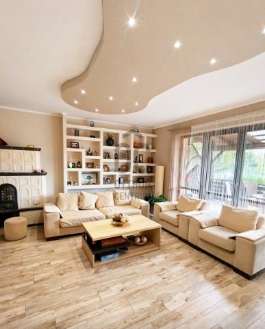 Eladó ikerház, Zalaegerszegen 110 M Ft, 6 szobás