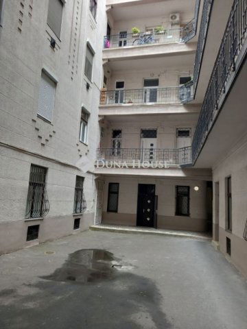 Eladó téglalakás, Budapesten, IX. kerületben 90 M Ft, 2 szobás