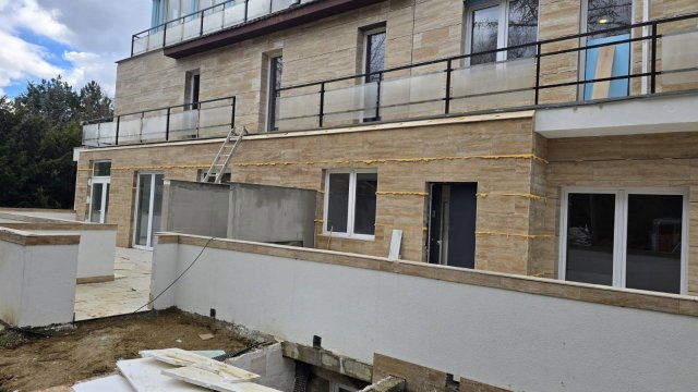 Eladó téglalakás, Budapesten, II. kerületben, Szépvölgyi úton