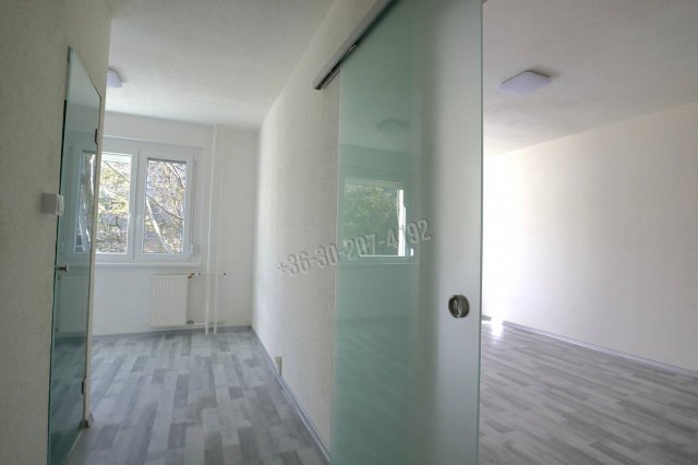 Eladó panellakás, Szegeden, Retek utcában 41.515 M Ft, 2 szobás