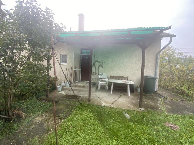 Eladó ikerház, Kazincbarcikán 34.9 M Ft, 2 szobás