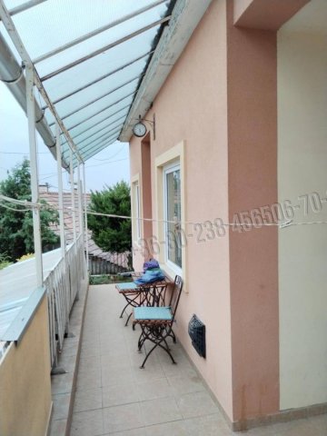 Eladó családi ház, Egerben 135 M Ft, 7 szobás