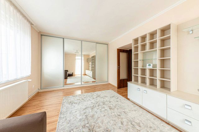 Eladó téglalakás, Budapesten, II. kerületben 104.8 M Ft