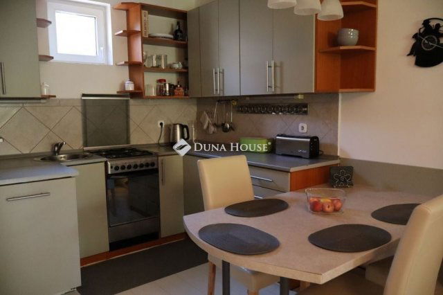 Eladó sorház, Zamárdiban 59.4 M Ft, 3 szobás