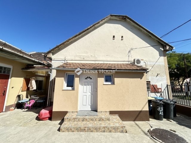 Eladó családi ház, Budapesten, XX. kerületben 79.9 M Ft