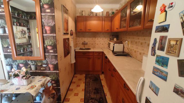 Eladó családi ház, Kulcson 22.5 M Ft, 1 szobás