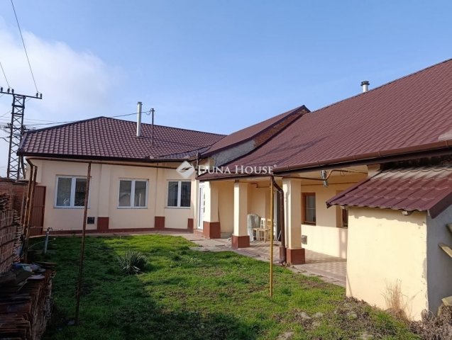 Eladó családi ház, Kunszentmártonban 30 M Ft, 3 szobás