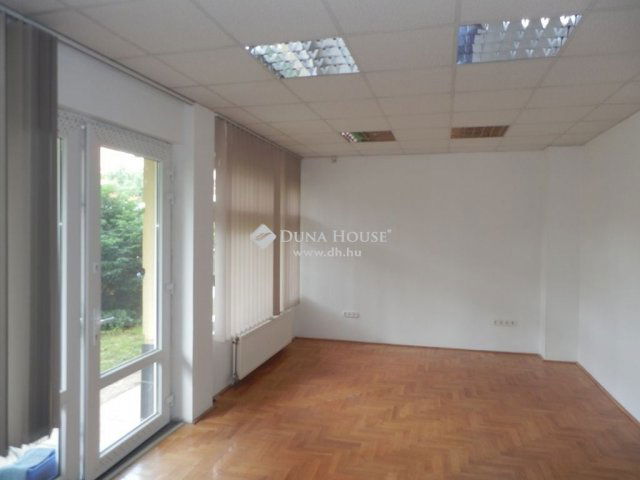 Eladó iroda, Budapesten, XI. kerületben 170.17 M Ft