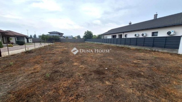 Eladó telek, Dabason 34 M Ft / költözzbe.hu